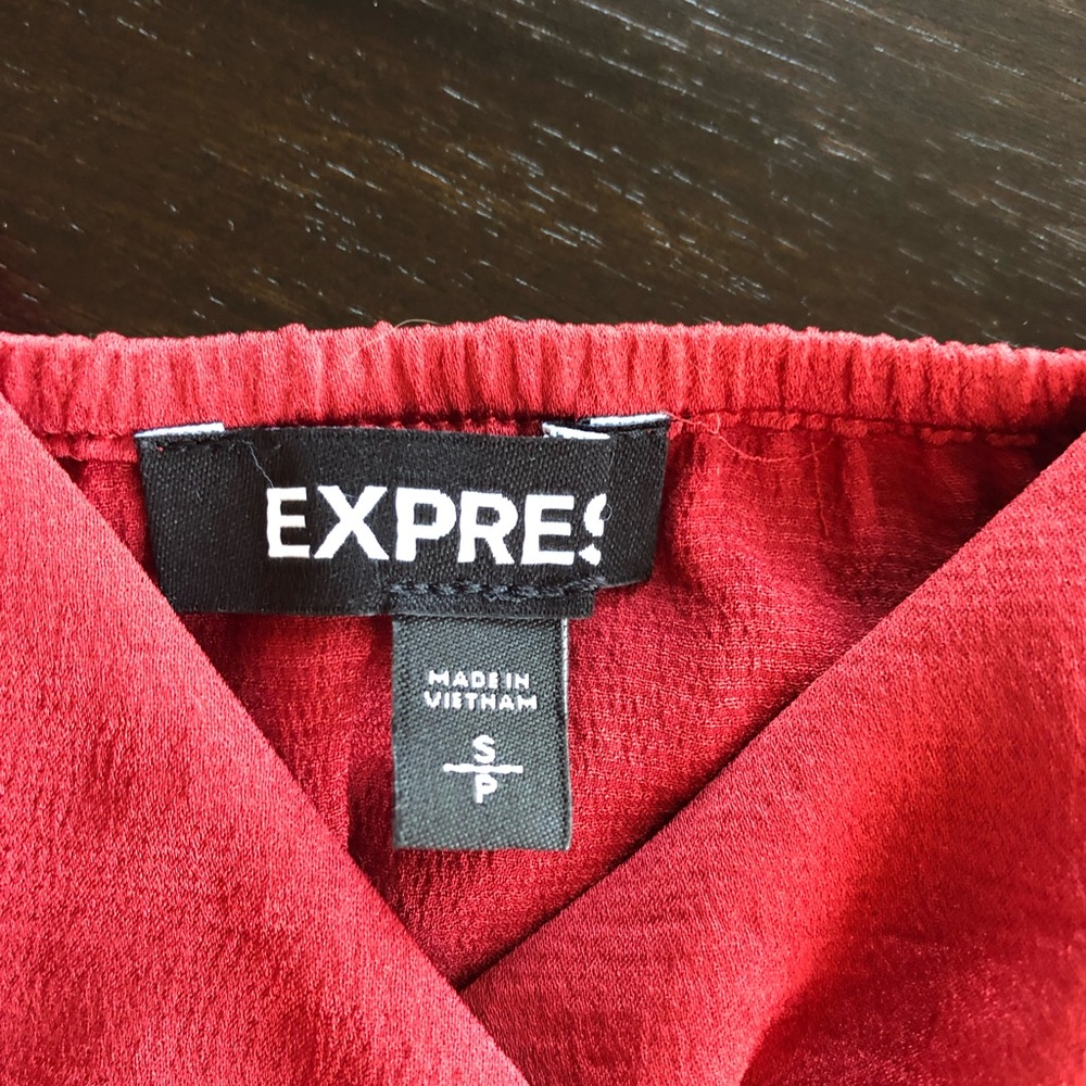 Express satin deep V neck surplice cami - Picture 3 of 6
